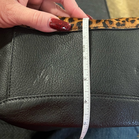 Talbots leopard print calf hair and black pebbled leather bucket bag - Picture 12 of 12